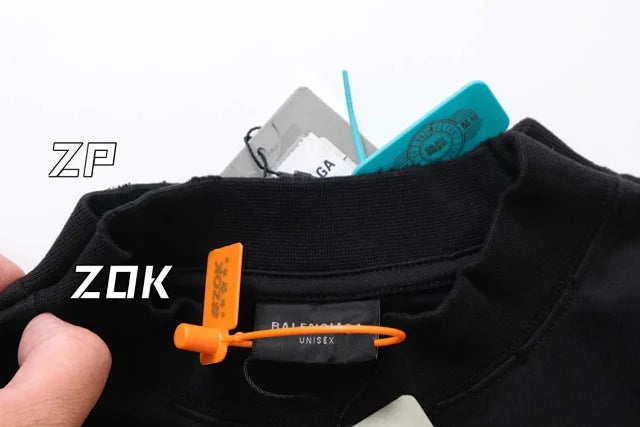 ZOK / 발렌시아가  파리 SS24 레터링 효과 반팔