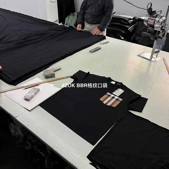 zok 공장 / 버버리 남성 체크 포켓 반팔 티셔츠