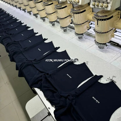 zok 공장 / 미우미우 남성 여성 폴로넥 반팔 셔츠