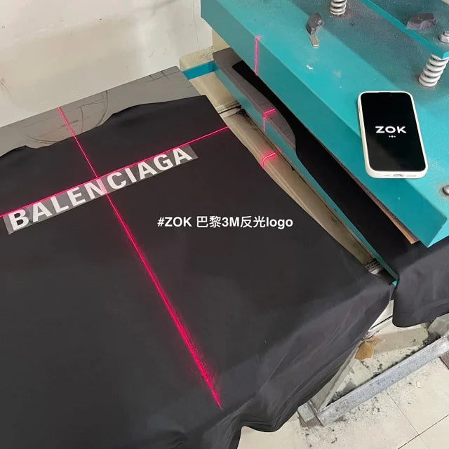 zok 공장 / 발렌시아가 남성 반팔 티셔츠