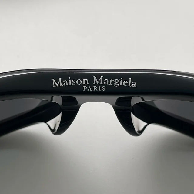 블랙하트 / 메종마르지엘라 선글라스 , Maison Margiela-MM003