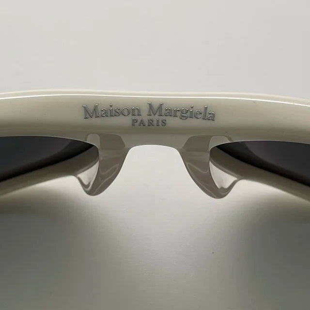 블랙하트 / 메종마르지엘라 선글라스 , Maison Margiela-MM003