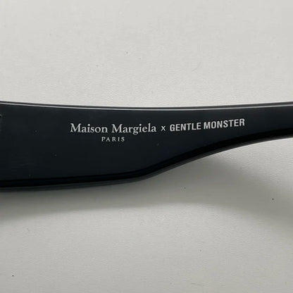 블랙하트 / 메종마르지엘라 선글라스 , Maison Margiela-MM003