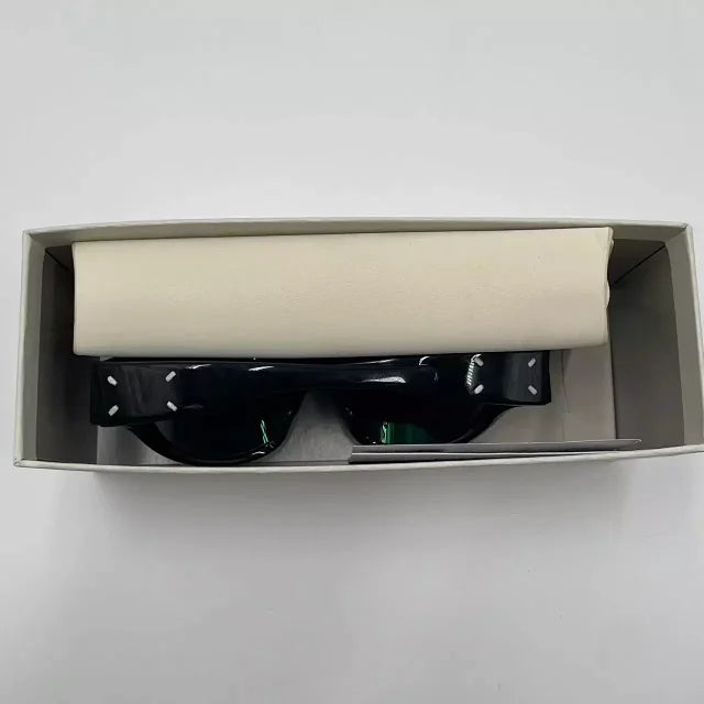 블랙하트 / 메종마르지엘라 선글라스 , Maison Margiela-MM003