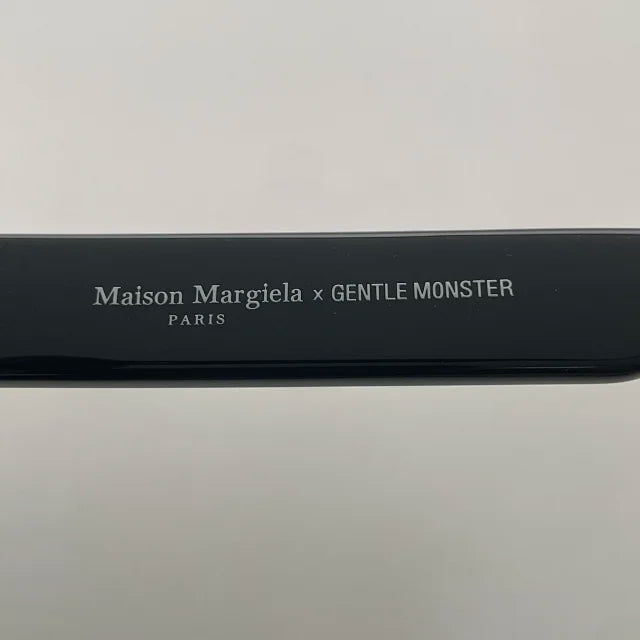 블랙하트 / 메종마르지엘라 선글라스 , Maison Margiela – MM004