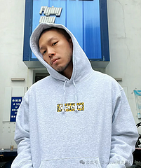 scn / 슈프림 남성 후드티