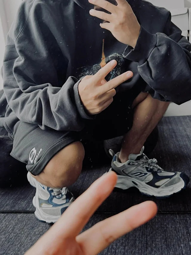 꼬부기 / 발렌시아가 도쿄타워 후드티