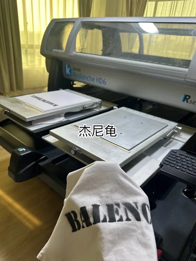 꼬부기 / 발렌시아가 반팔티 , 퍼즐레터링/콘리프린트/신장기모면/살구라운드반팔