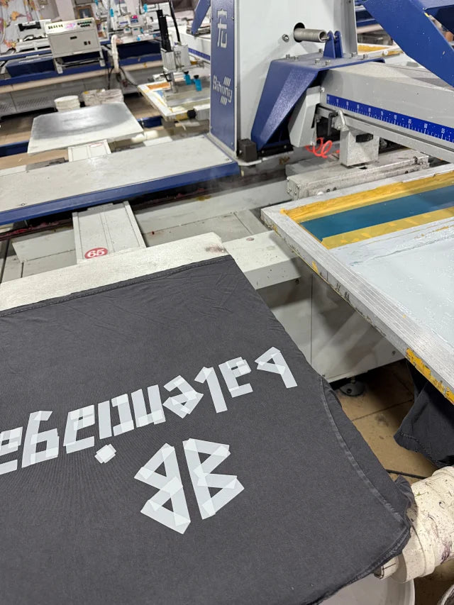 꼬부기 / 발렌시아가 남성 프린트 반팔 티셔츠