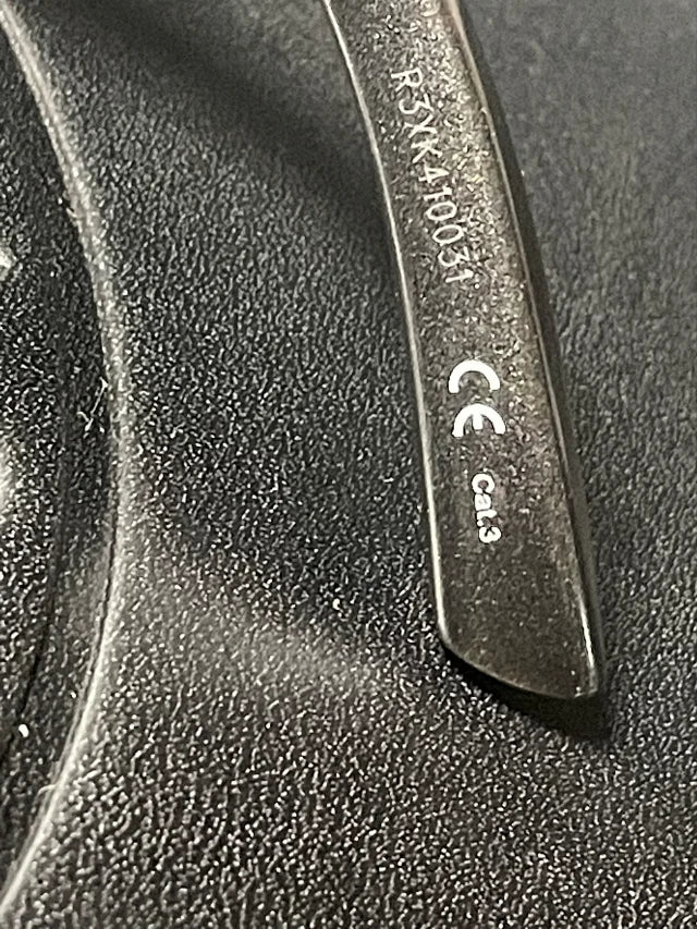 블랙하트 / 발렌시아가 선글라스 , 파리 22쇼 라지X팬더 선글라스 다크그레이 블랙 투톤