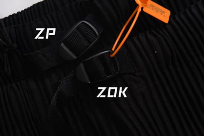 ZOK / 이세이미야케 옴므플리세 쇼츠 . 미야케 히사히 HPSS23JF174 퓨어컬러 플리츠 반바지