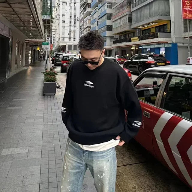 zok/발렌시아가 남성 니트