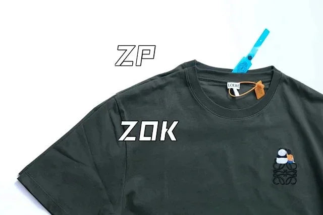 ZOK / 로에베 반팔티 , 후지타 판다 자수 로고 반팔 다크 그린