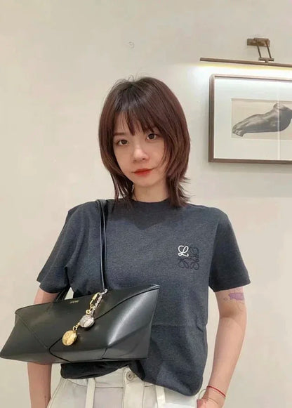 ZOK / 로에베 반팔티 , 로고 자수 차콜그레이
