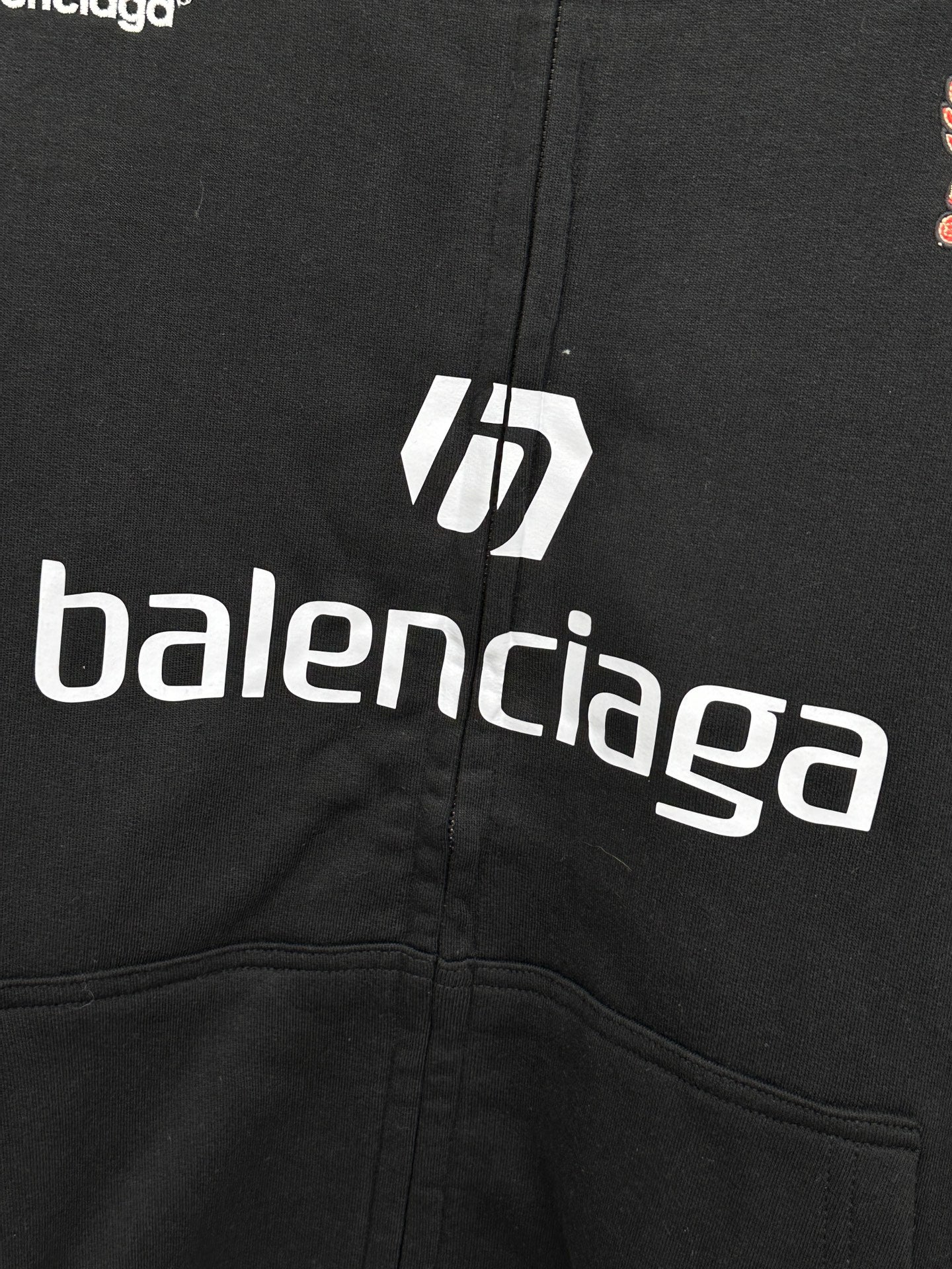 체인2호 / Balenciag*/BLCG 파리24 신제품 PARIS SOCCER HOODIE 미디엄 지퍼 후드 후드