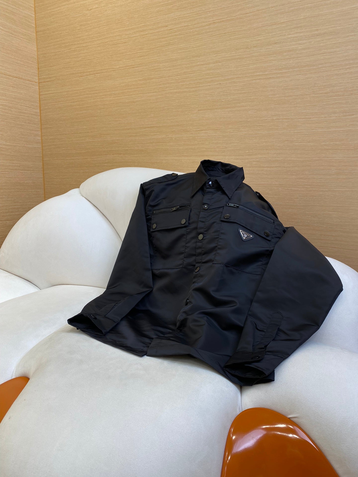 체인2호 / PRADA 프라다 재생 나일론 삼각형 작업복 셔츠