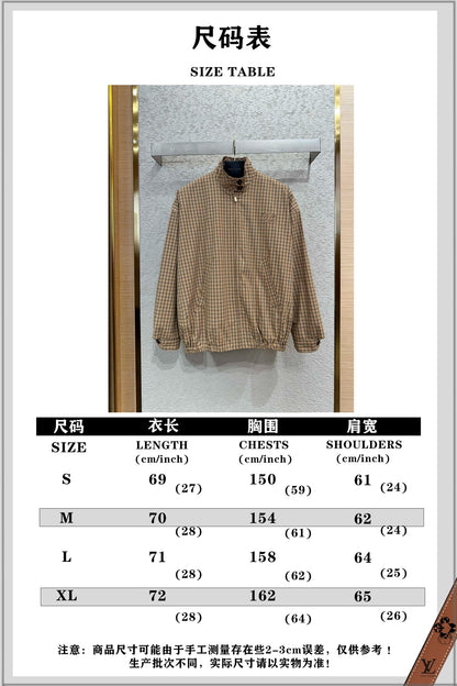 체인2호 / MIUMIU 로고 패치 폴라로이드 코트