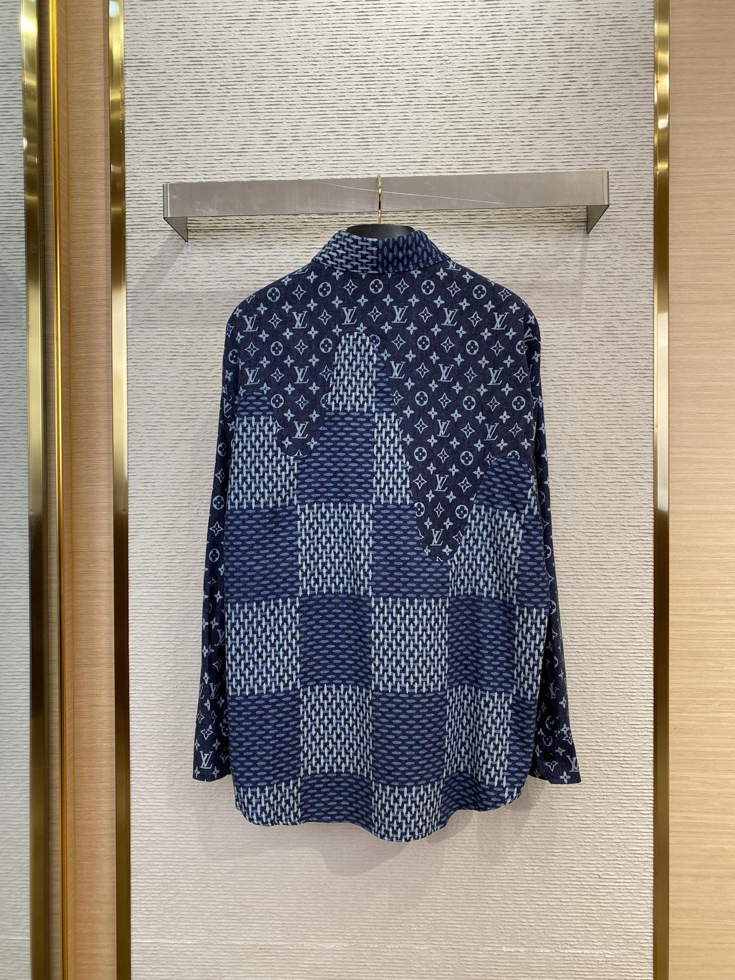 체인2호 / LV 빈티지 접합 터틀넥 셔츠