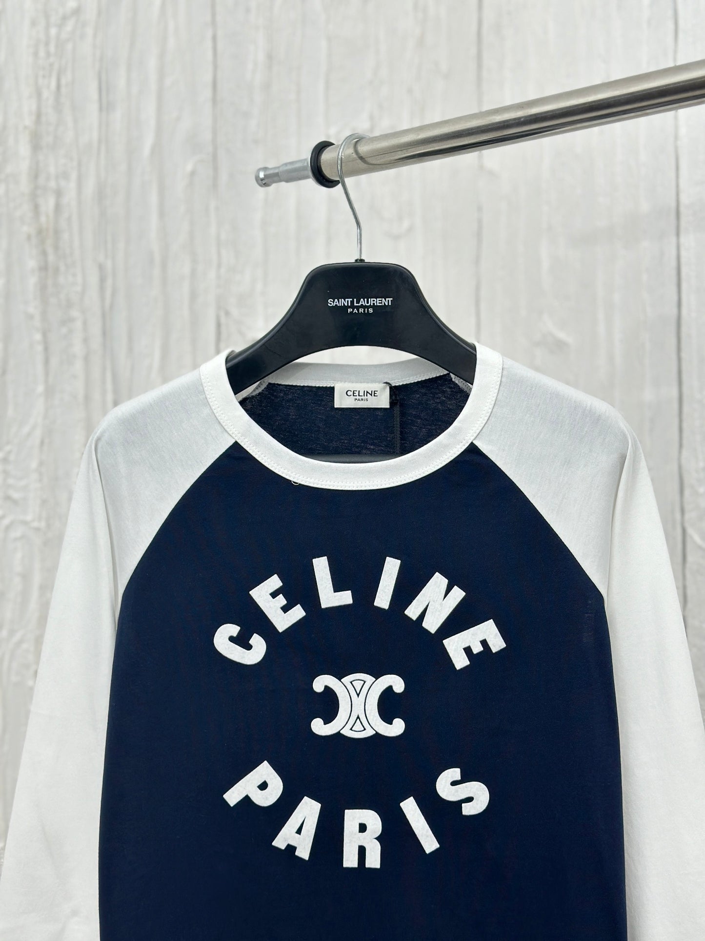 체인2호 /Celin*/셀린24 신상품 스티커 자수 자모 긴팔