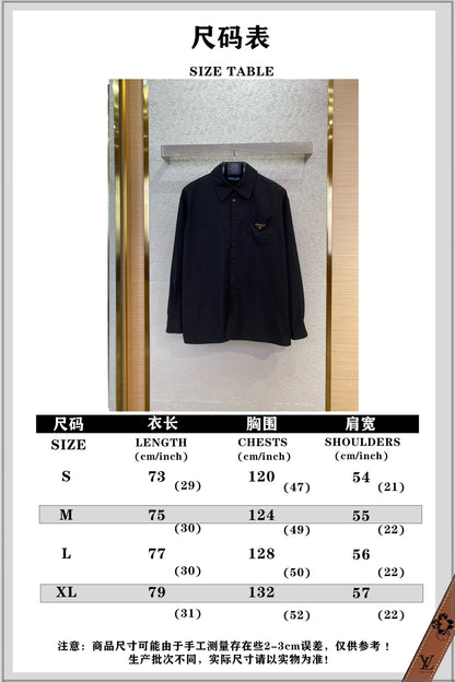 체인2호 / 프라다 삼각 터틀넥 셔츠
