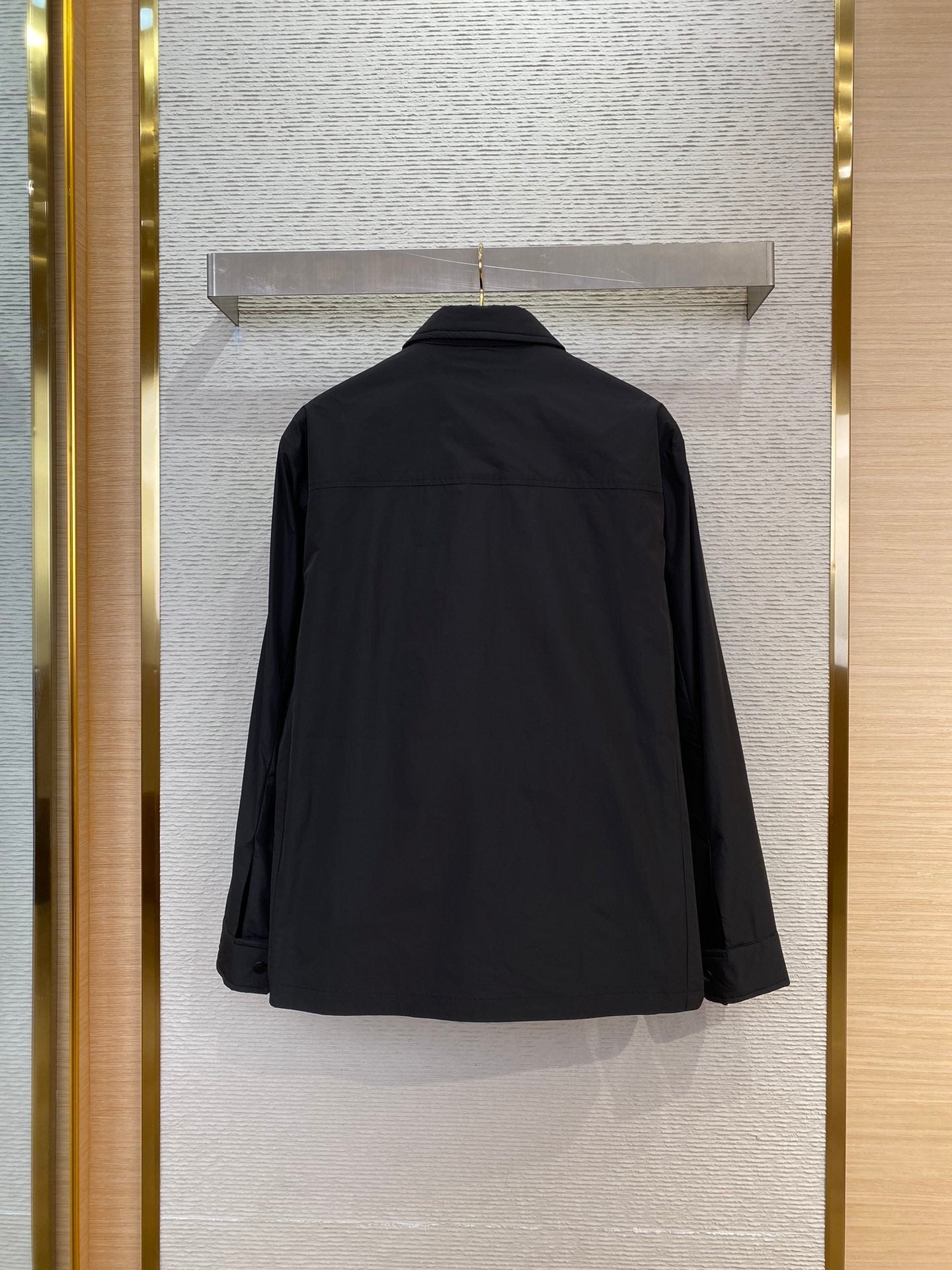체인2호 / MONCLER 입마개 로고 코트