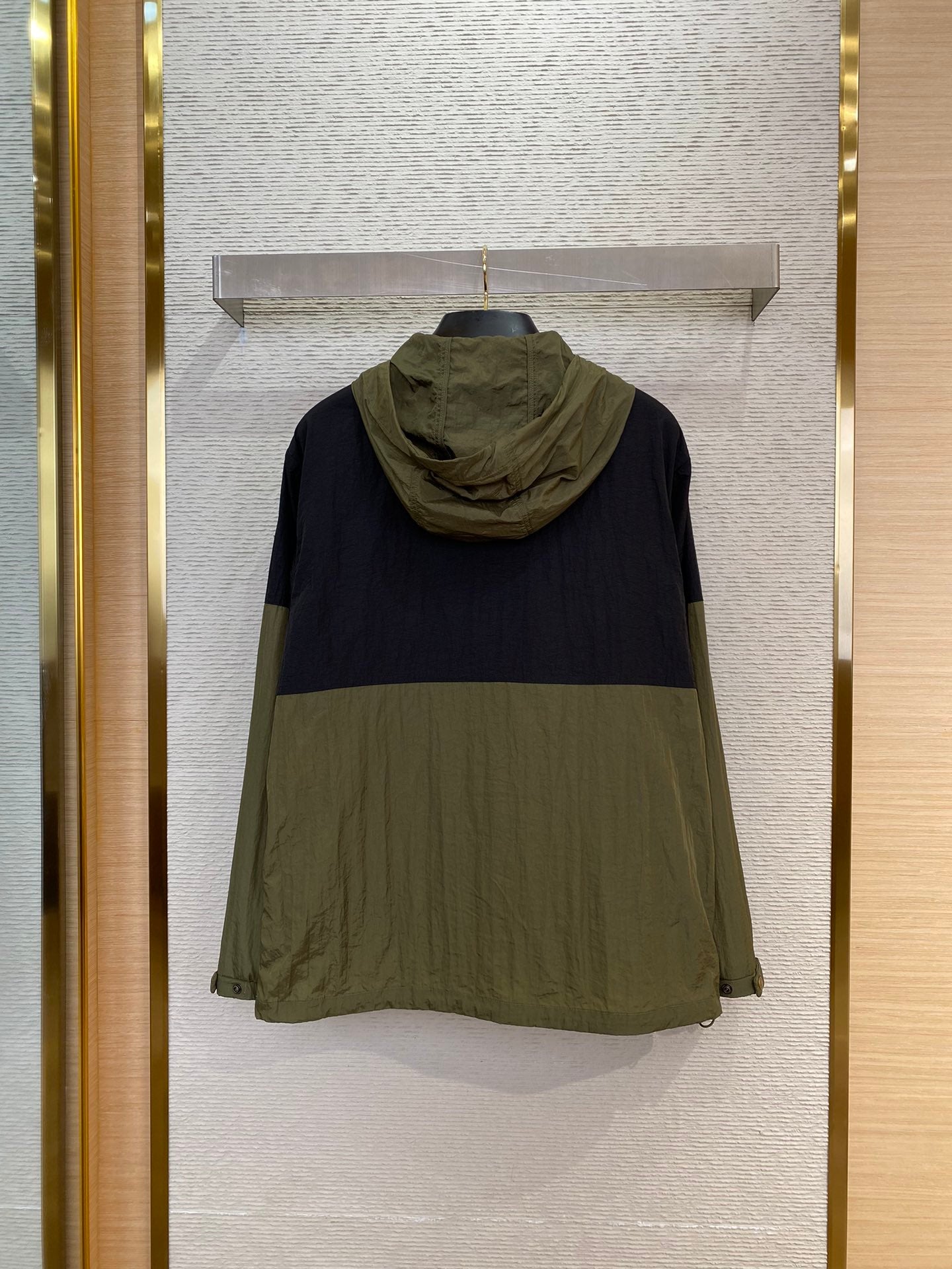 체인2호 / MONCLER 입마개 로고 후드 코트