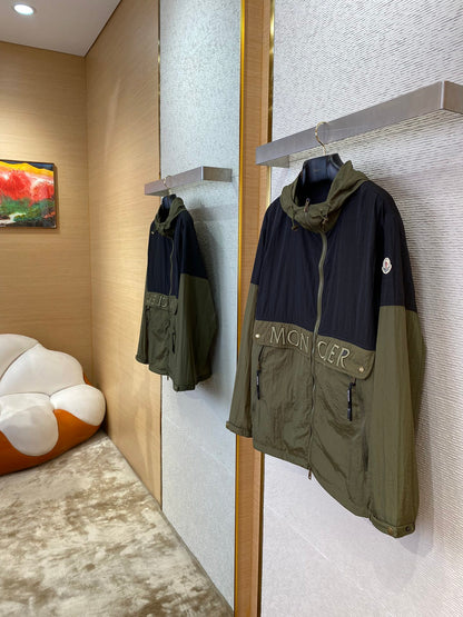 체인2호 / MONCLER 입마개 로고 후드 코트