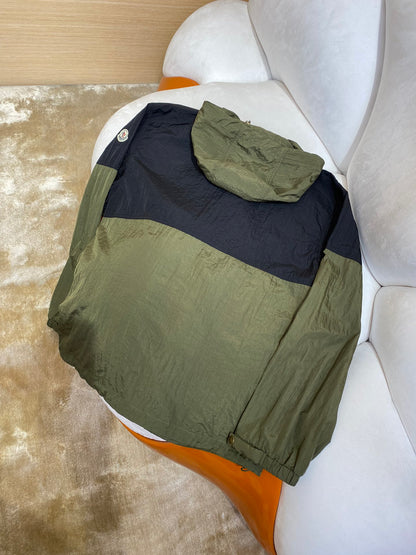 체인2호 / MONCLER 입마개 로고 후드 코트
