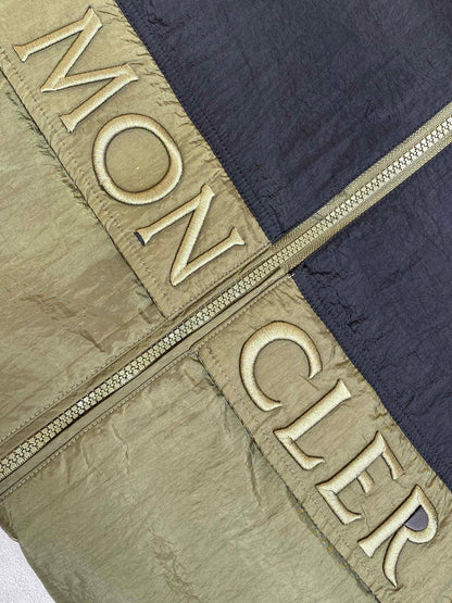체인2호 / MONCLER 입마개 로고 후드 코트