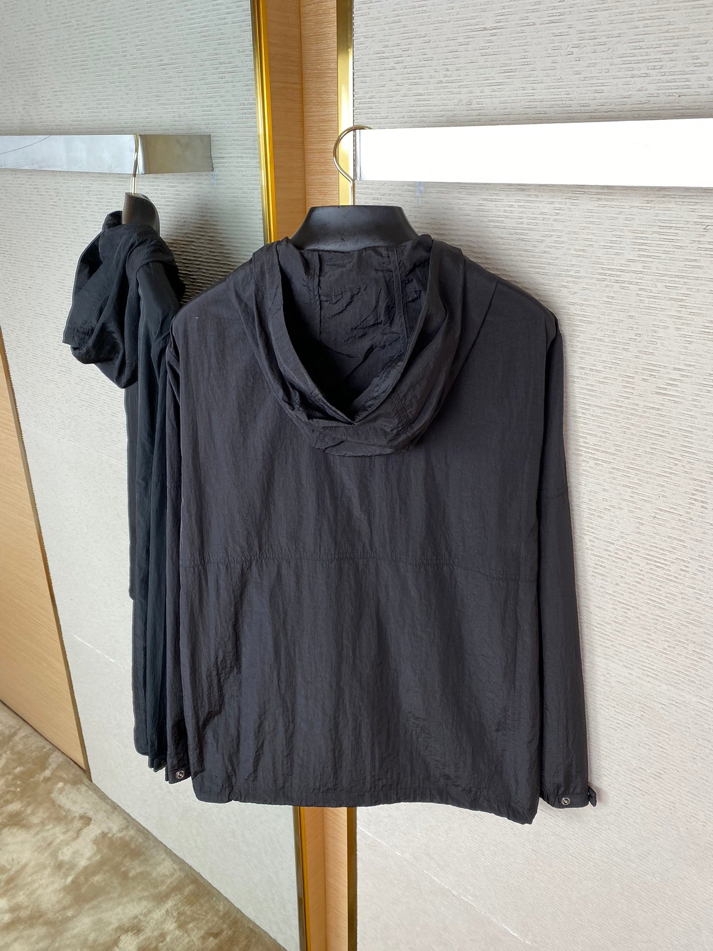 체인2호 /MONCLER 입마개 로고 후드 코트