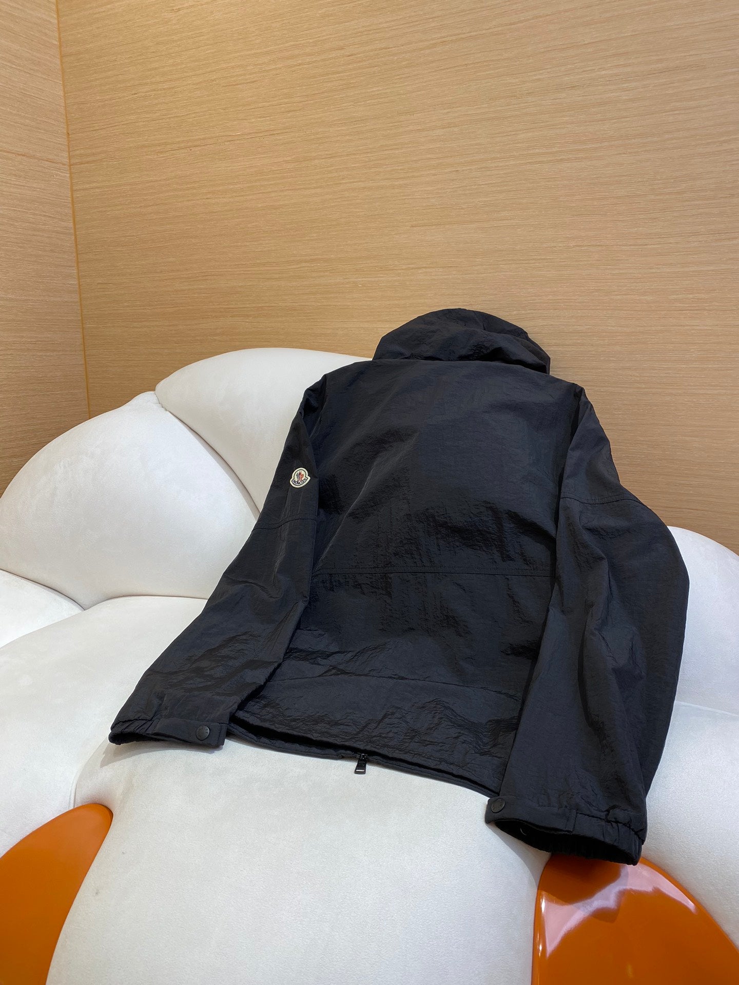체인2호 /MONCLER 입마개 로고 후드 코트