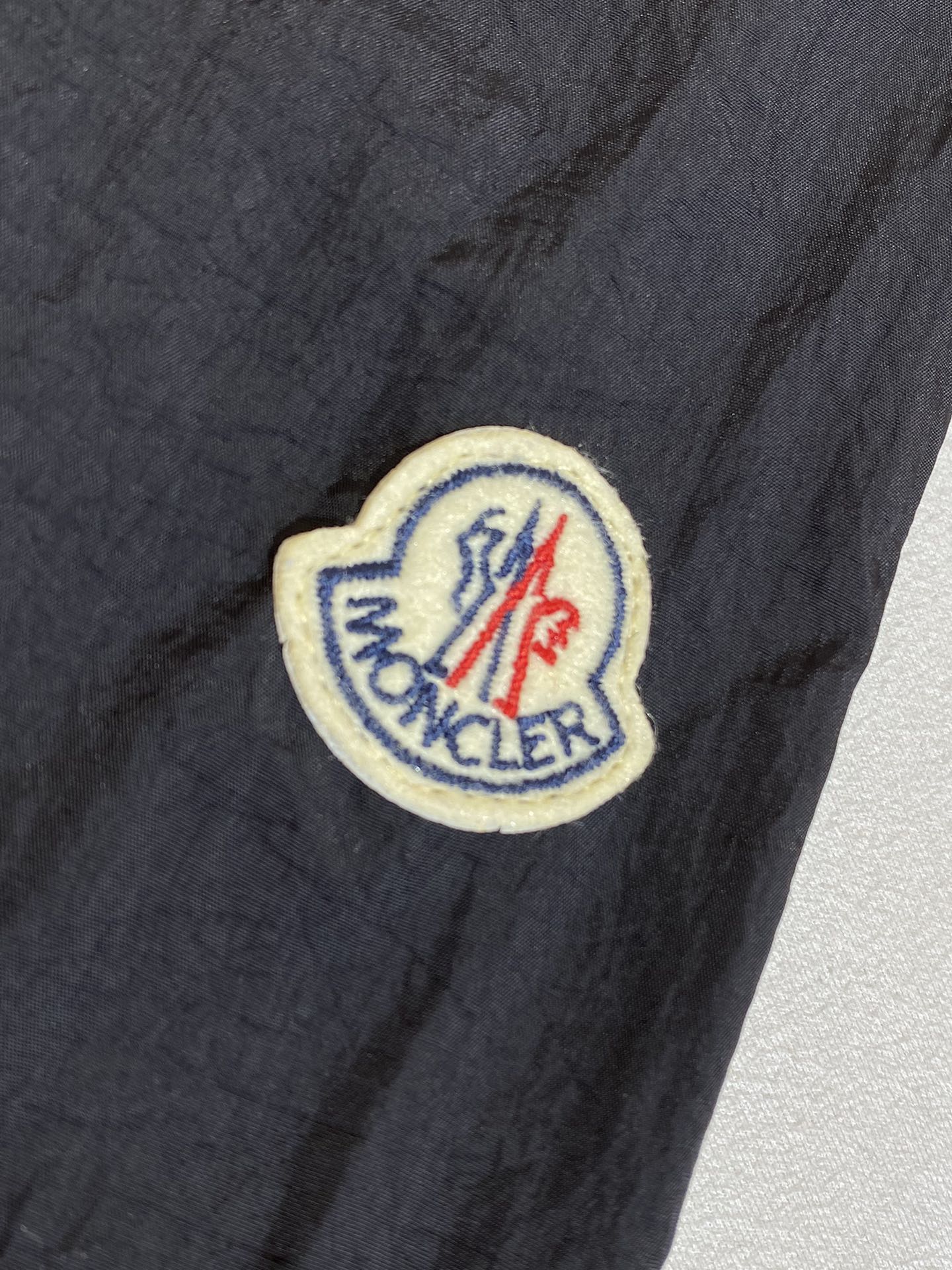체인2호 /MONCLER 입마개 로고 후드 코트