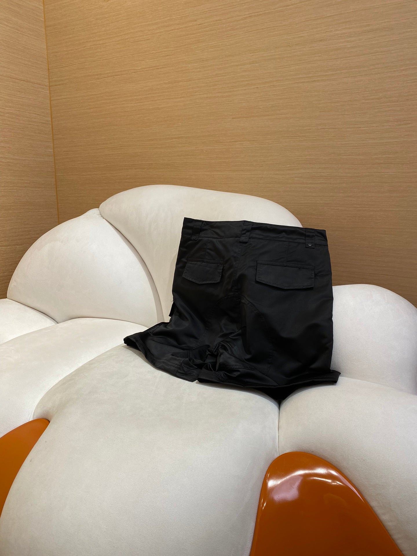 체인2호 / 디올 버클 작업복 반바지