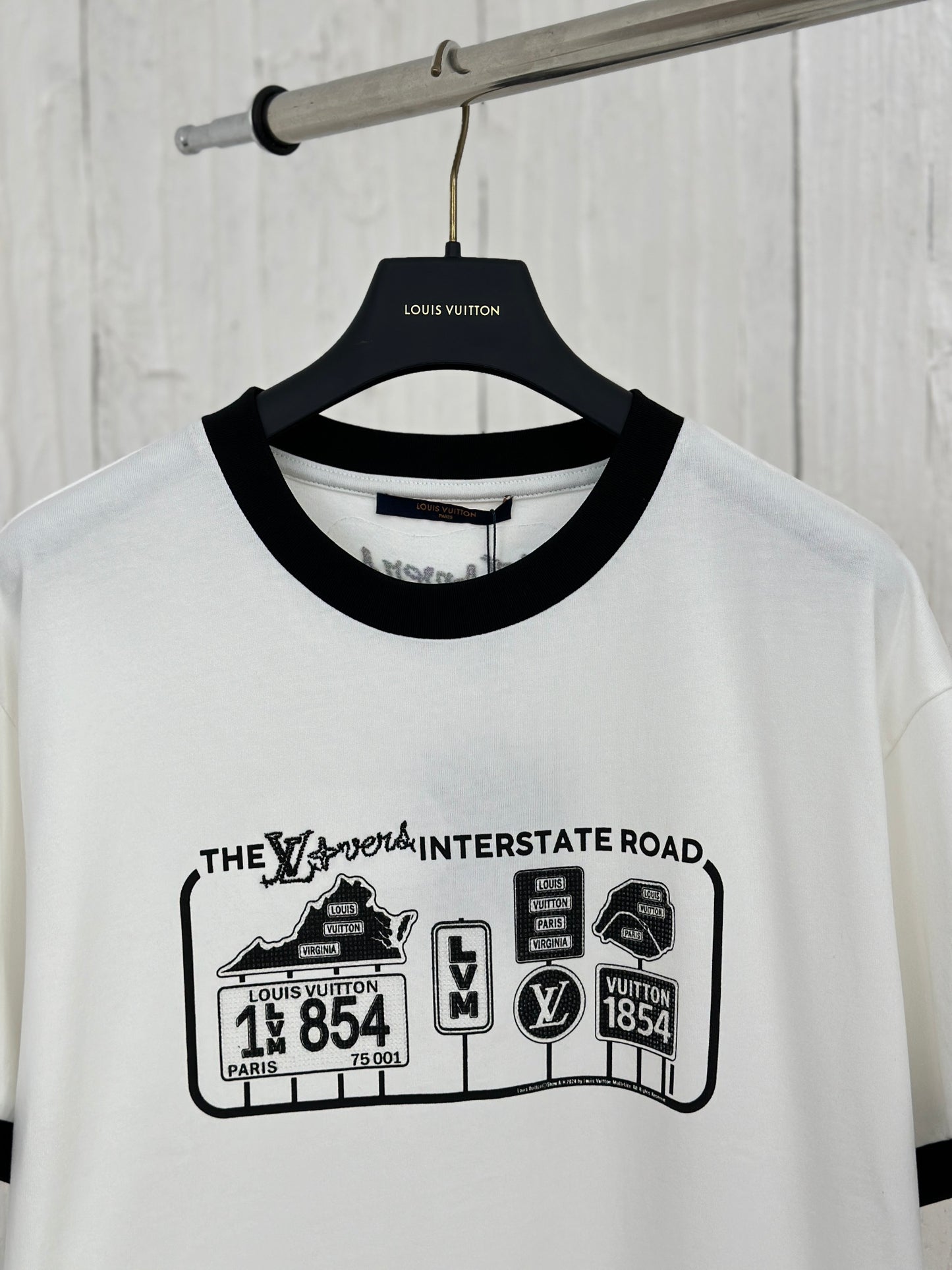 체인2호 /루이 24ss 신형 파마 1854 시리즈 컬러 프린트 알파벳 반팔 티셔츠