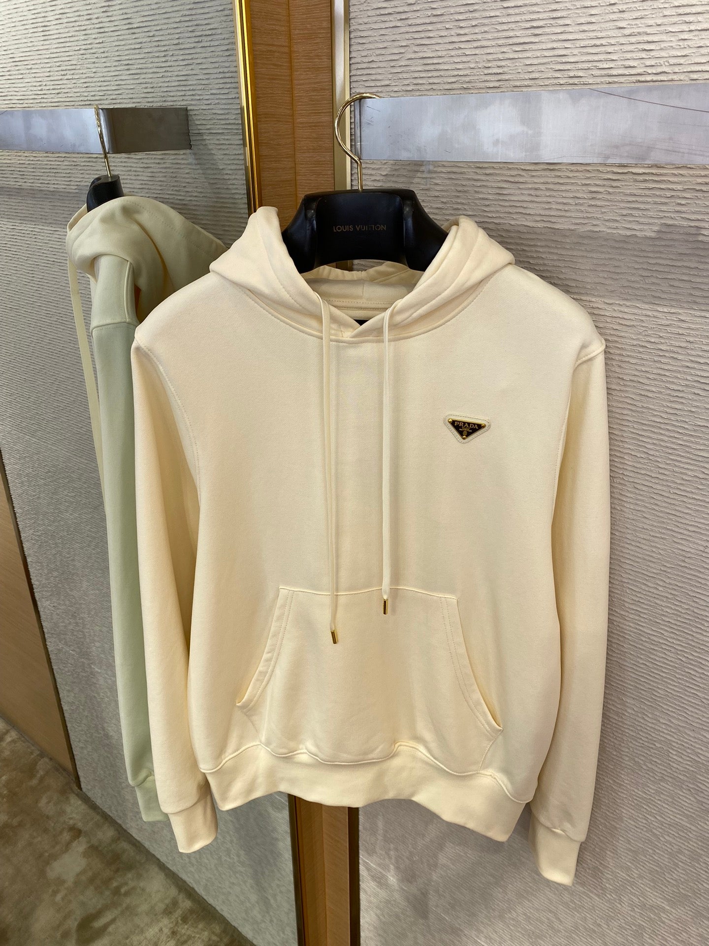 체인2호 / PRADA 프라다 삼각 후드 후드