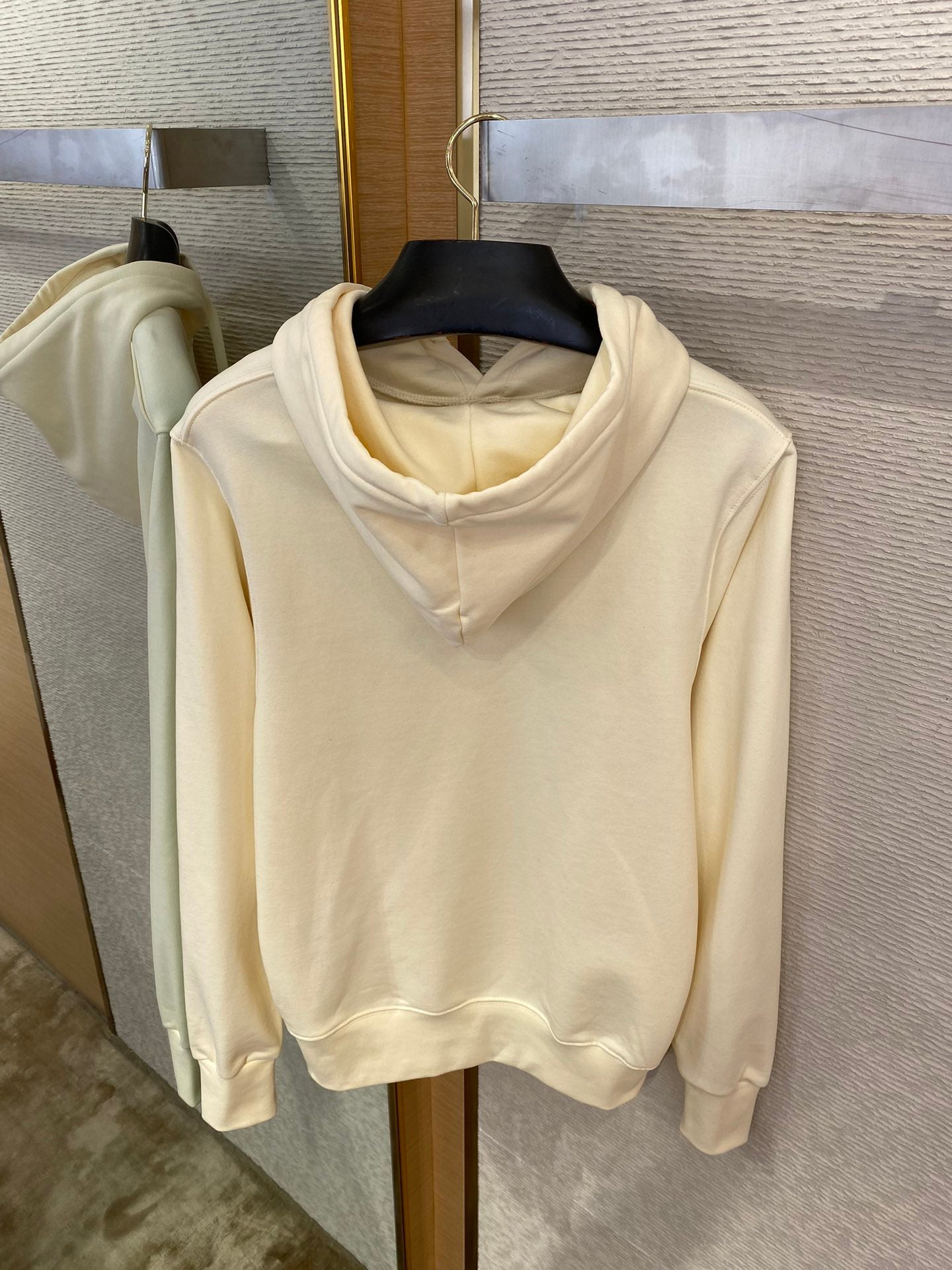 체인2호 / PRADA 프라다 삼각 후드 후드