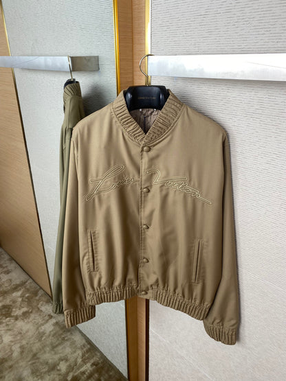 체인2호 / LV 필동 자수 재킷 코트