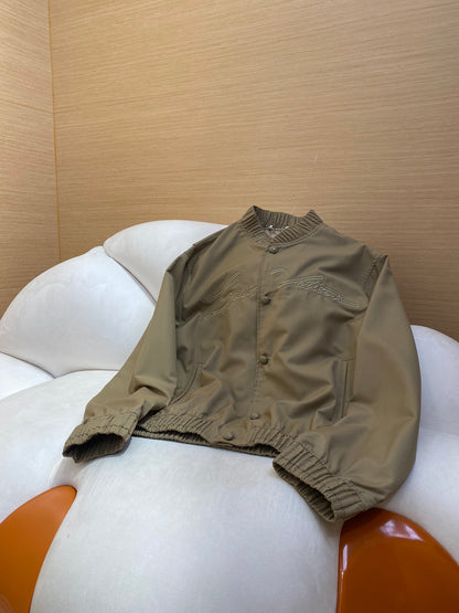 체인2호 / LV 필동 자수 재킷 코트