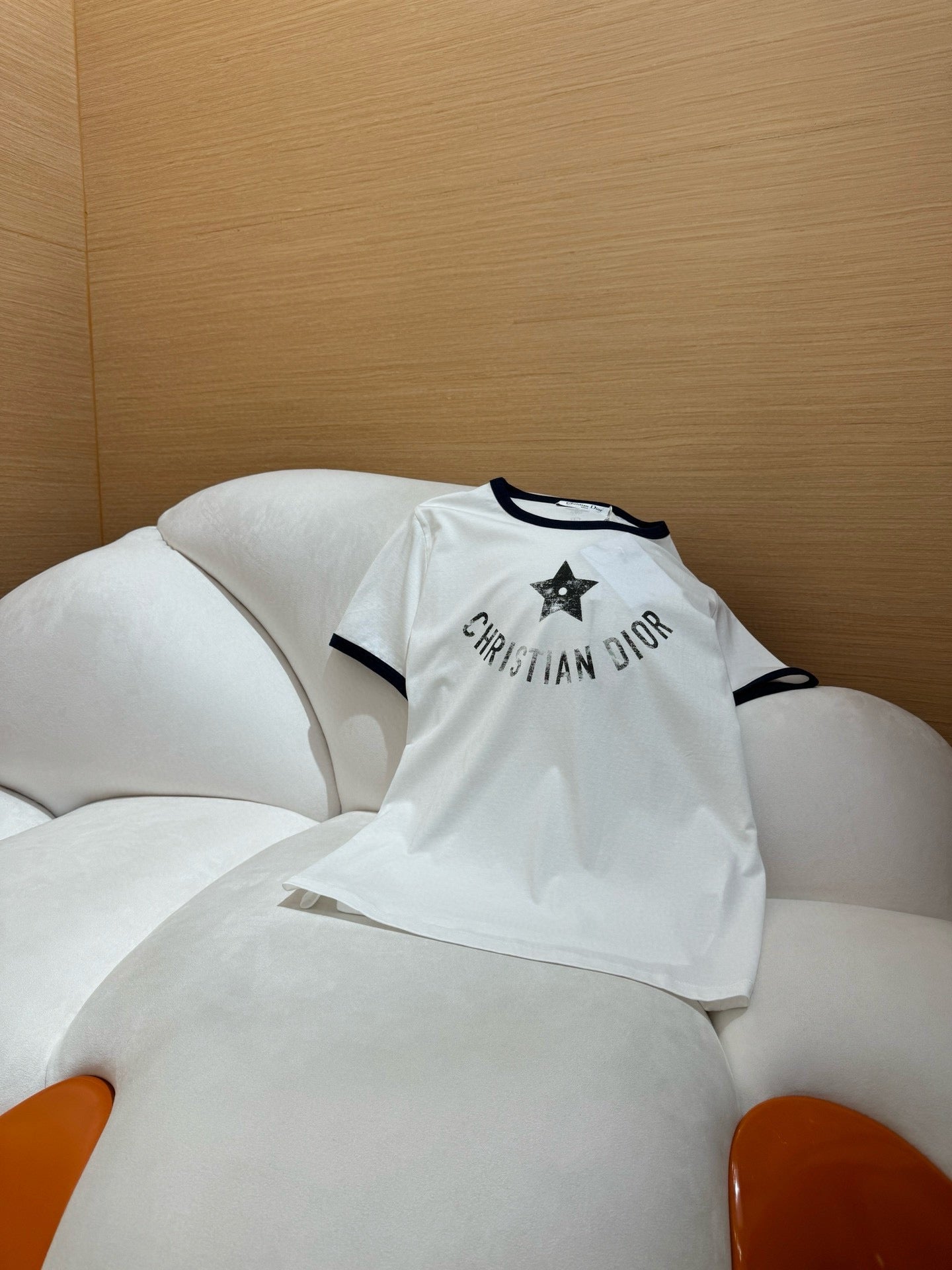 체인2호 / 디올 펜타포트 프린트 반팔 티셔츠