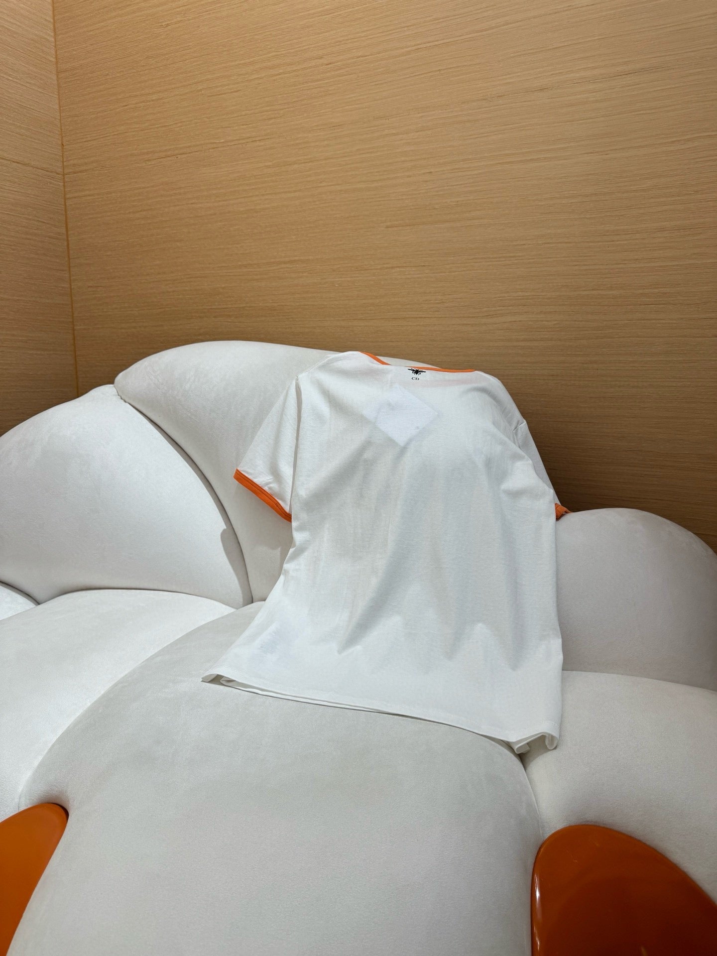 체인2호 / 디올 펜타포트 프린트 반팔 티셔츠