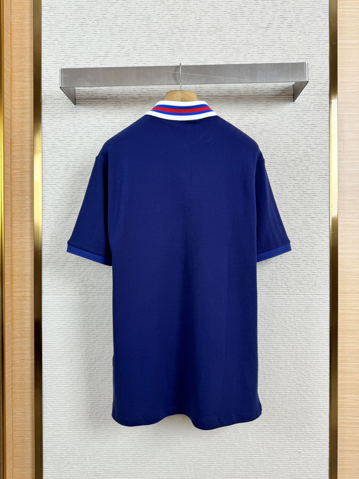 체인2호 /구찌 장식 칼라 폴로 셔츠