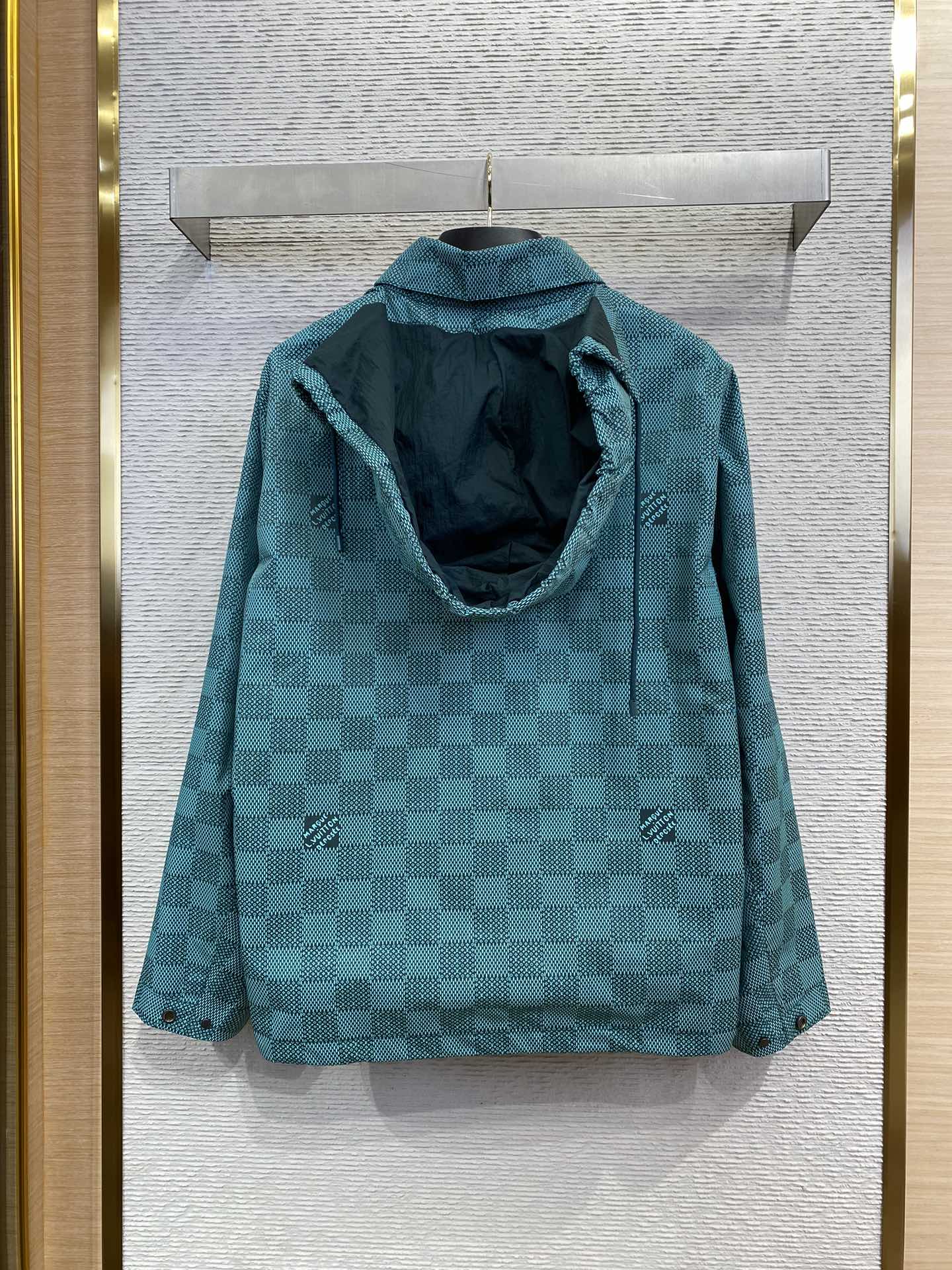 체인2호 /LV 자카드 후드 코트