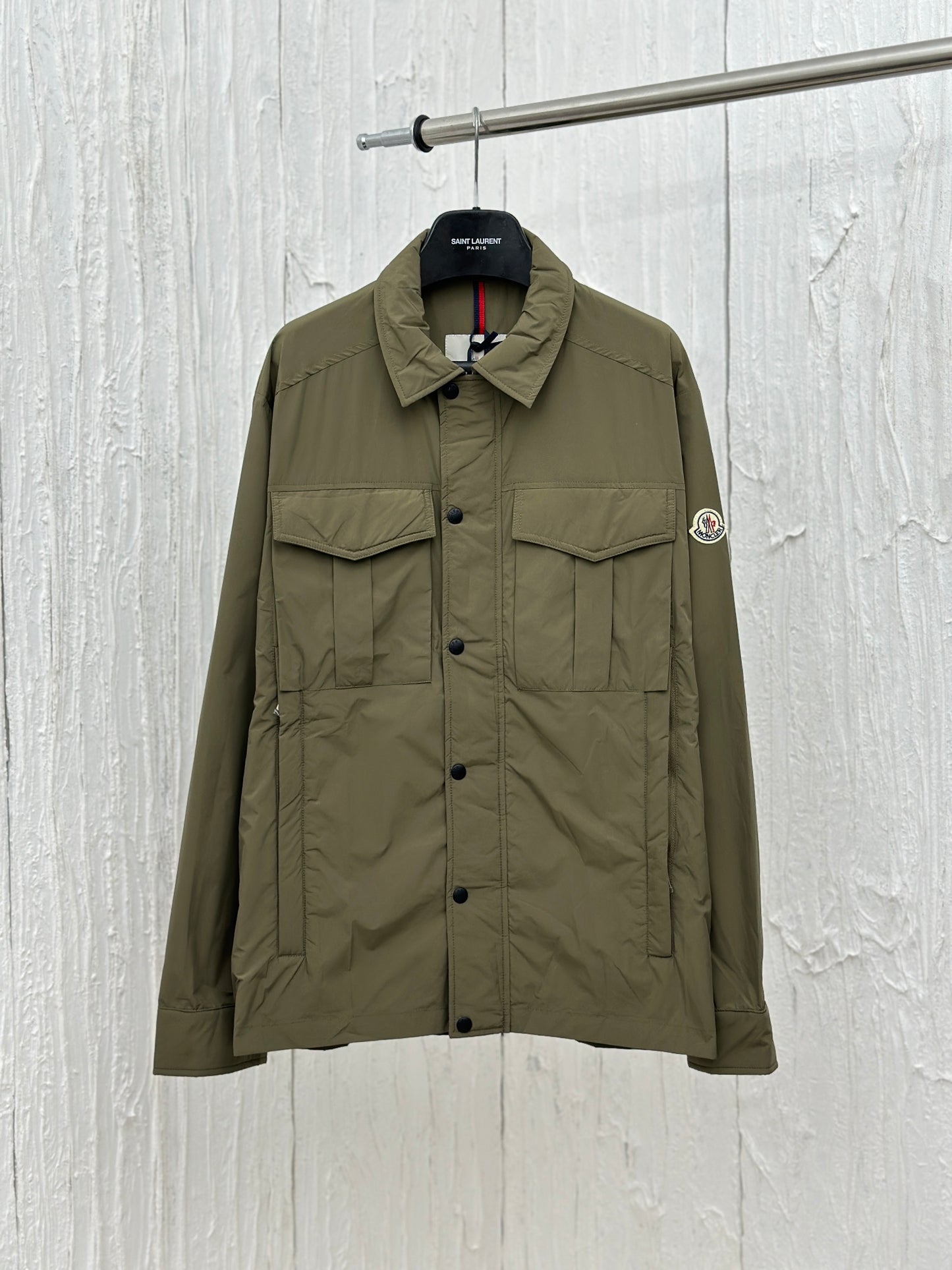 체인2호 / Moncler 24 신규 로고 코트