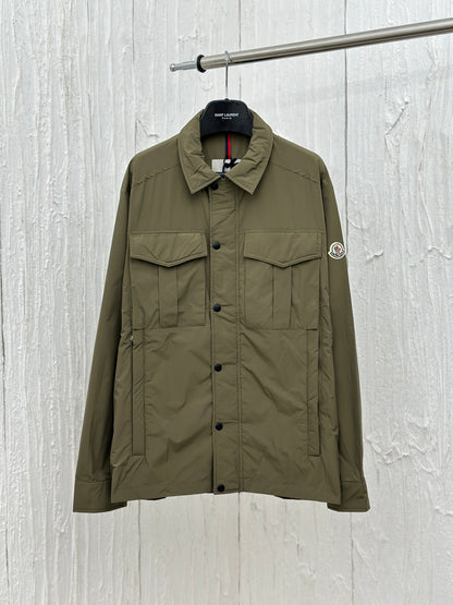 체인2호 / Moncler 24 신규 로고 코트