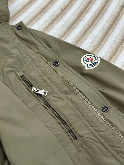 체인2호 / Moncler 24 신규 로고 코트