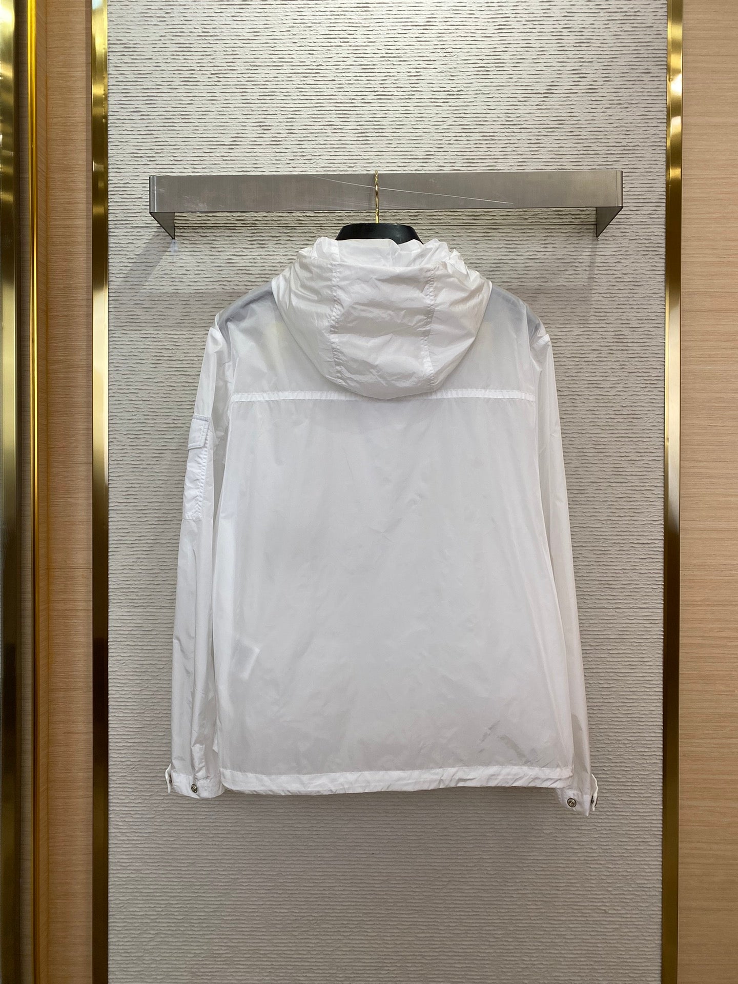 체인2호 /MONCLER 선캡 코트