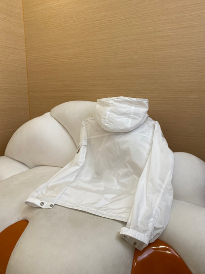 체인2호 /MONCLER 선캡 코트