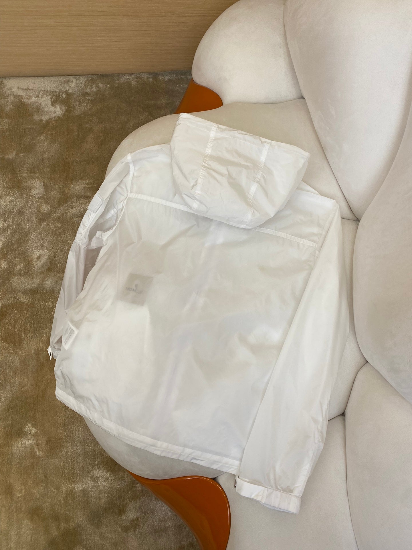 체인2호 /MONCLER 선캡 코트