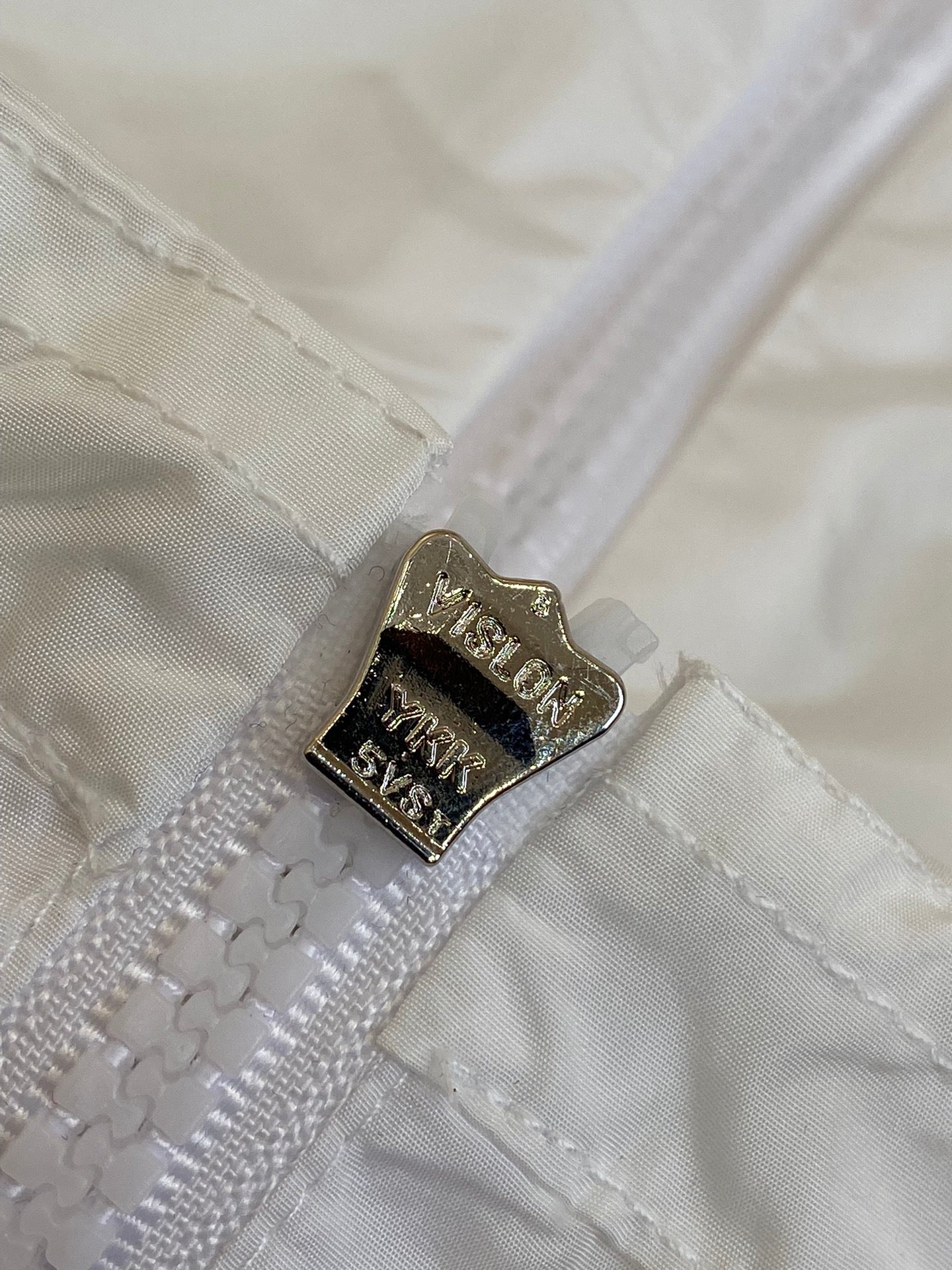 체인2호 /MONCLER 선캡 코트