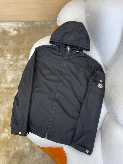 체인2호 / MONCLER  선캡 코트